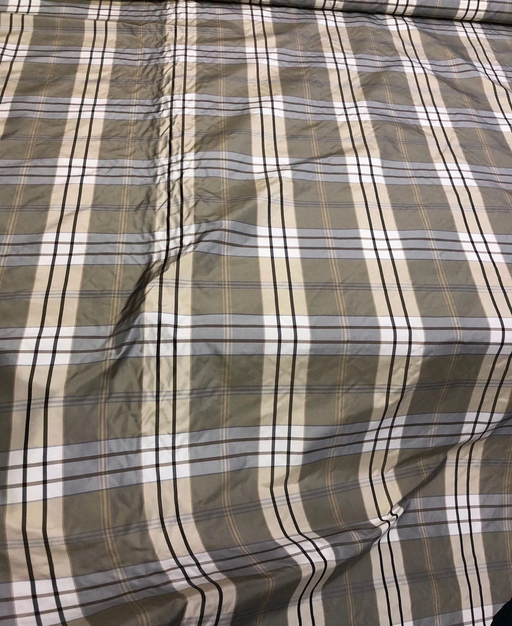 Silk taffeta 54&quot; wide    Beautiful greys combination       Fabric sold by the yard
